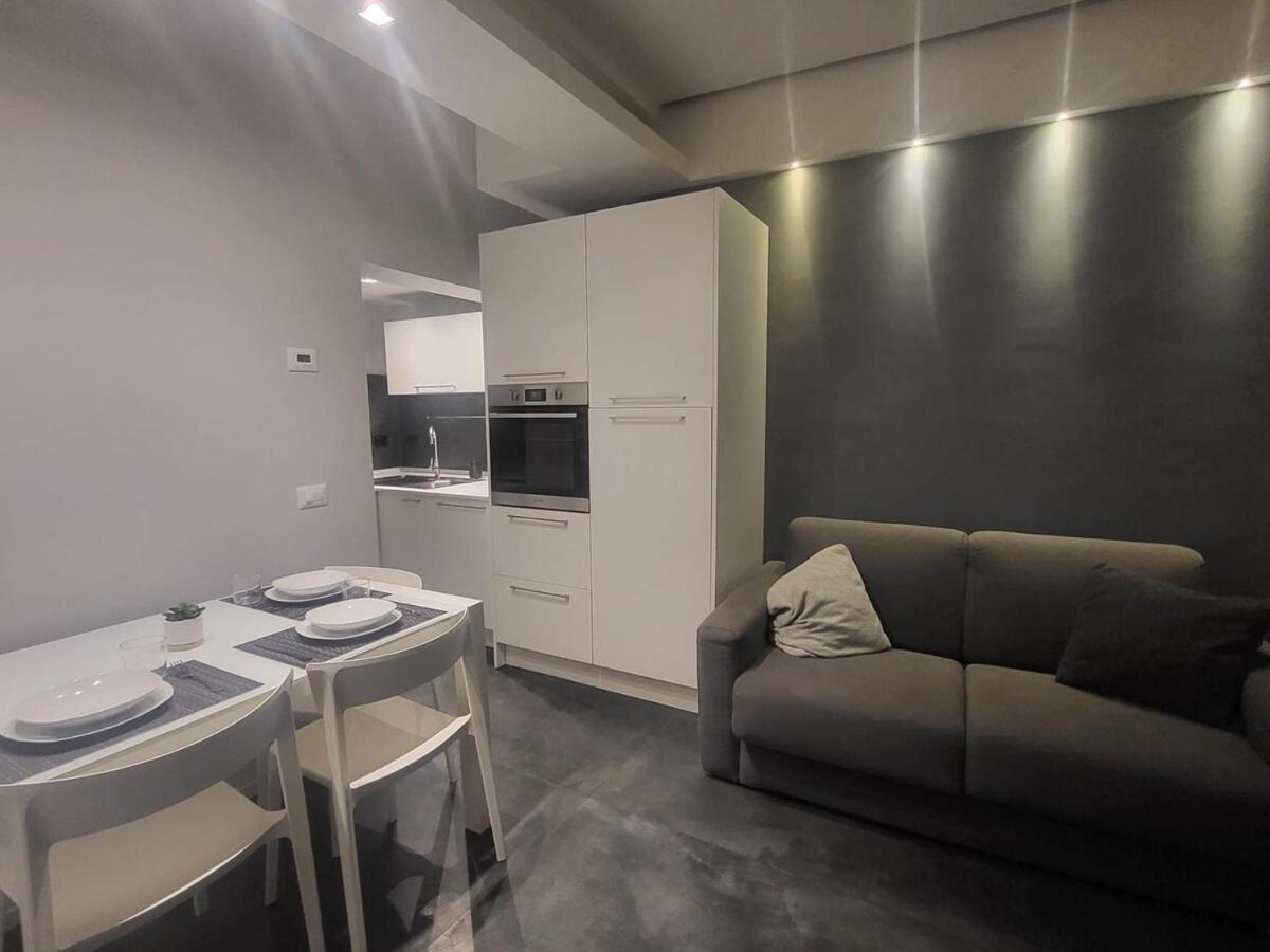 N2 - Modernita E Comfort In Centro Appartamento